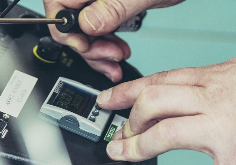 TekTroniks UKAS factory calibration